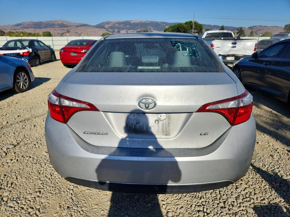 2015 Toyota Corolla მანქანა იყიდება აუქციონზე, vin: 5YFBURHE2FP274509, აუქციონის ნომერი: 71764786