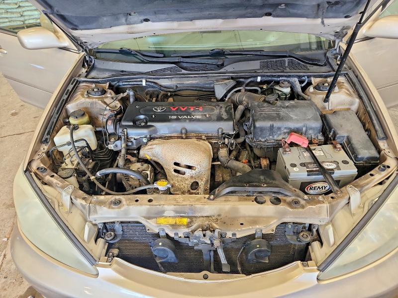 70260666 :رقم المزاد ، 4T1BE32K73U163201 vin ، 2003 Toyota Camry مزاد بيع
