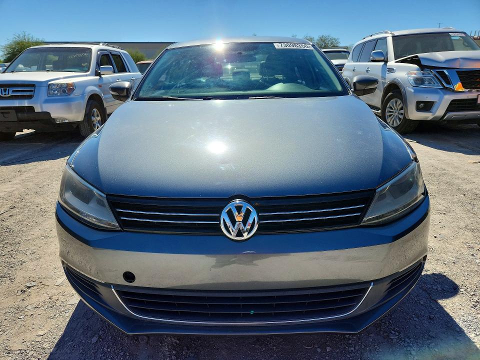 Продаж на аукціоні авто 2014 Volkswagen Jetta, vin: 3VWD17AJ8EM239229, номер лоту: 73098356