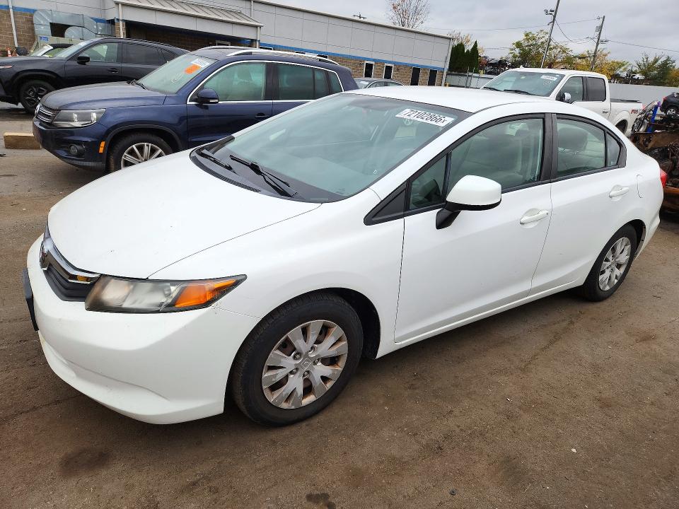 72102866 :رقم المزاد ، 2HGFB2F57CH317715 vin ، 2012 Honda Civic مزاد بيع