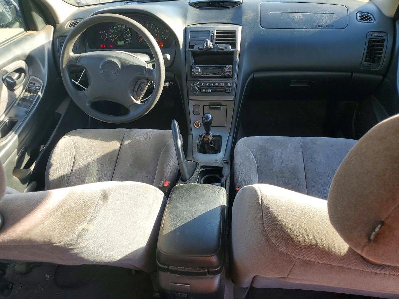 2001 Nissan Maxima მანქანა იყიდება აუქციონზე, vin: JN1CA31D11T832222, აუქციონის ნომერი: 72155406