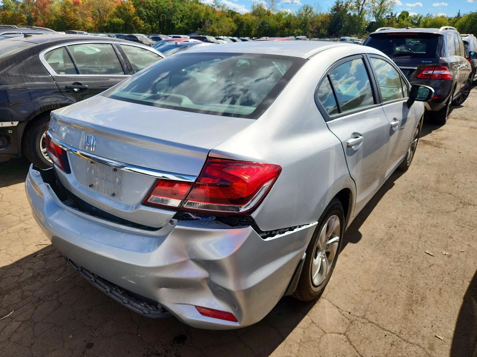 Aukcja sprzedaży 2015 Honda Civic, vin: 2HGFB2F52FH508236, numer aukcji: 72361426