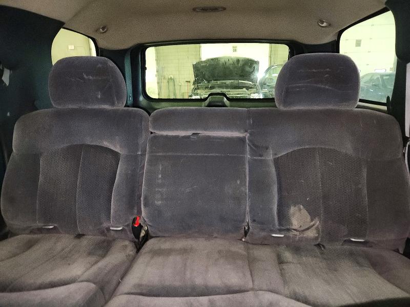 71412136 :رقم المزاد ، 1GNEK13ZX2J220136 vin ، 2002 Chevrolet Tahoe مزاد بيع