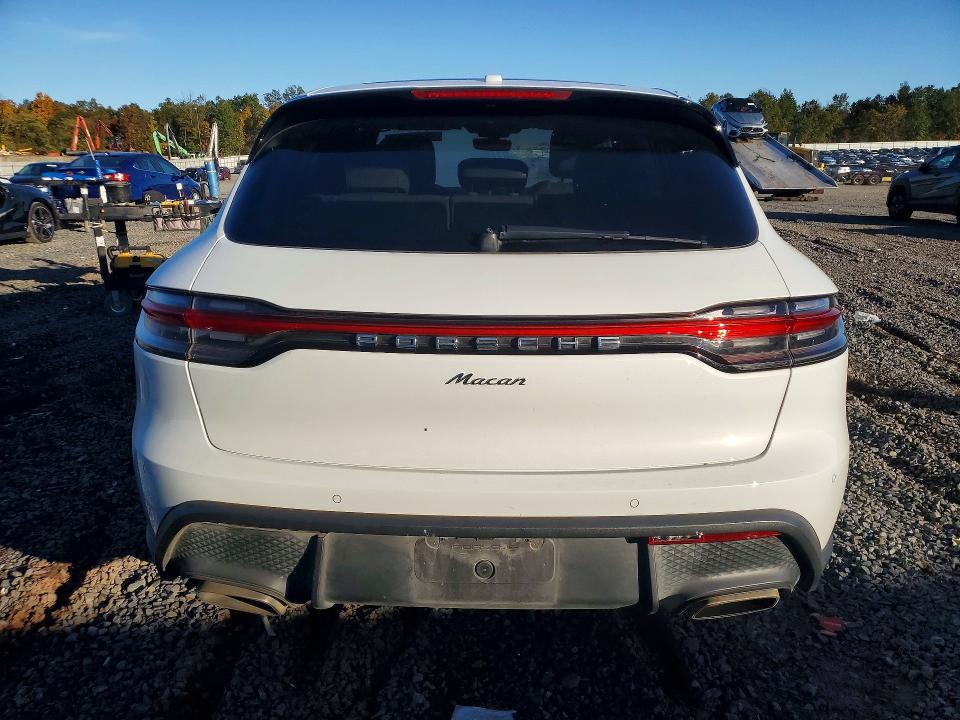 73336796 :رقم المزاد ، WP1AA2A56PLB12400 vin ، 2023 Porsche Macan مزاد بيع