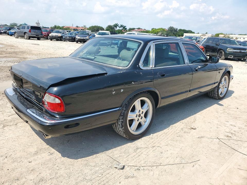 Продаж на аукціоні авто 2002 Jaguar Xj, vin: SAJDA12C52LF42857, номер лоту: 72176696