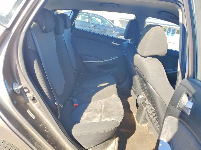 2013 Hyundai Accent მანქანა იყიდება აუქციონზე, vin: KMHCT5AE2DU118461, აუქციონის ნომერი: 71665596