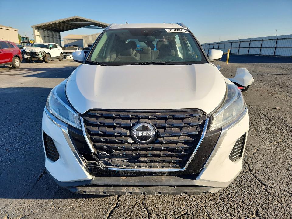 Продажа на аукционе авто 2021 Nissan Kicks, vin: 3N1CP5CV5ML470095, номер лота: 71433976