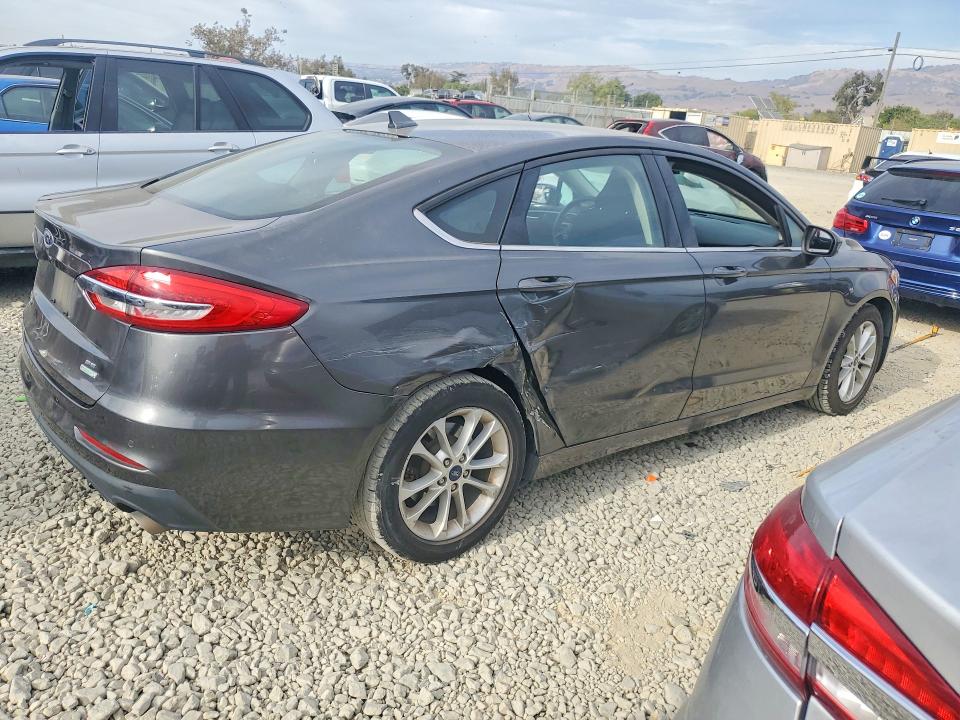 2019 Ford Fusion მანქანა იყიდება აუქციონზე, vin: 3FA6P0HD1KR135851, აუქციონის ნომერი: 71140896