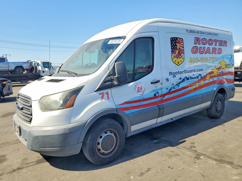 70379726 :رقم المزاد ، 1FTYR2CM2GKA95212 vin ، 2016 Ford Transit مزاد بيع