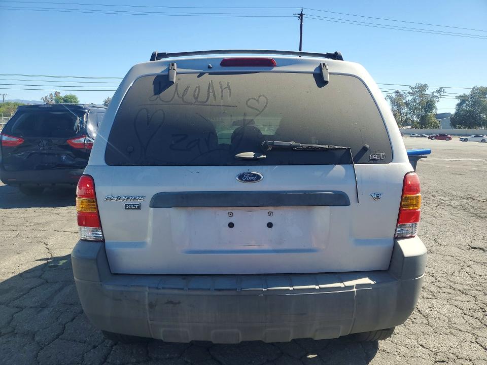 Продажа на аукционе авто 2005 Ford Escape, vin: 1FMYU03155KC92845, номер лота: 59412016