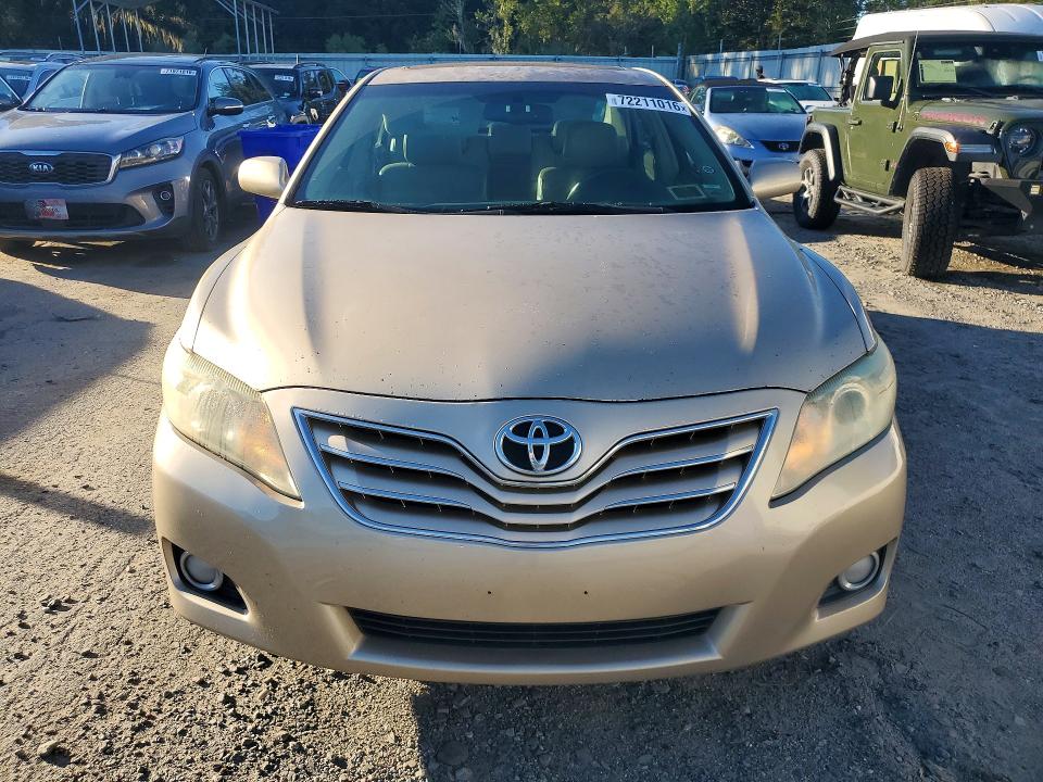 2011 Toyota Camry მანქანა იყიდება აუქციონზე, vin: 4T1BK3EK2BU119674, აუქციონის ნომერი: 72211016