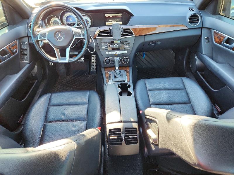 2013 Mercedes-benz C მანქანა იყიდება აუქციონზე, vin: WDDGF8AB9DR250839, აუქციონის ნომერი: 71622726