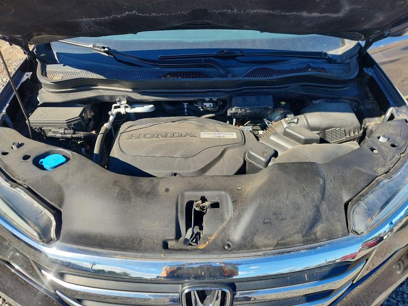 70558556 :رقم المزاد ، 5FNYF6H74JB070786 vin ، 2018 Honda Pilot مزاد بيع