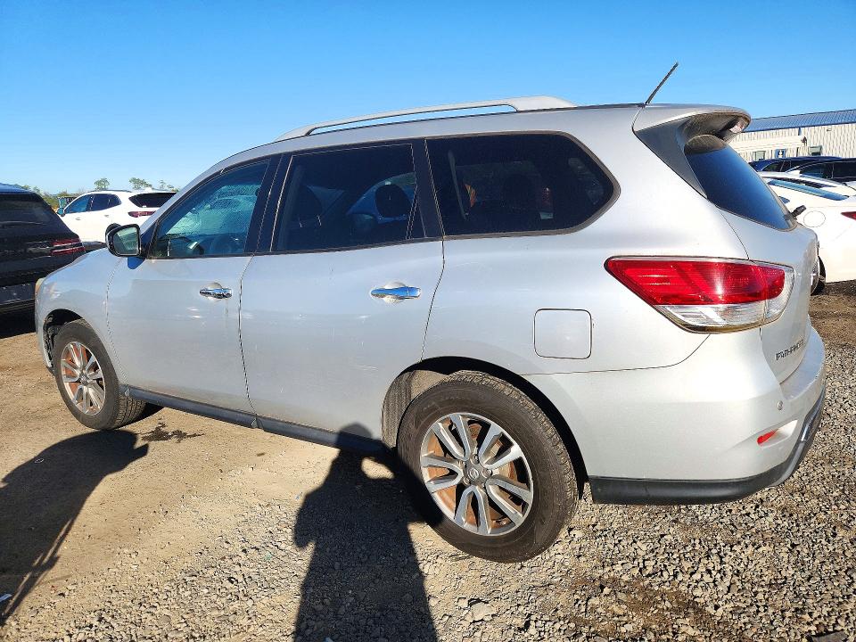 72240966 :رقم المزاد ، 5N1AR2MM3DC655580 vin ، 2013 Nissan Pathfinder مزاد بيع