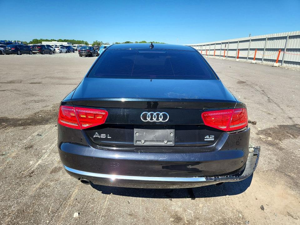 72721786 :رقم المزاد ، WAURVAFDXBN021286 vin ، 2011 Audi A8 مزاد بيع