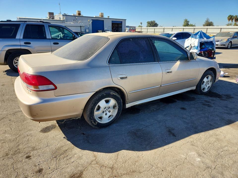 Aukcja sprzedaży 2001 Honda Accord, vin: 1HGCG165X1A046563, numer aukcji: 72631586
