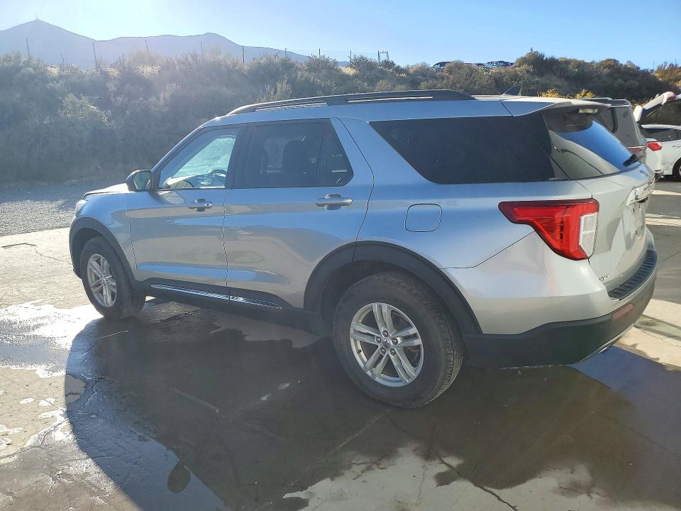 Продажа на аукционе авто 2022 Ford Explorer, vin: 1FMSK8DH8NGC35371, номер лота: 69578146