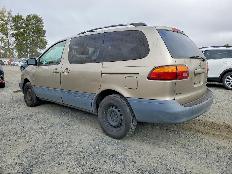 2000 Toyota Sienna მანქანა იყიდება აუქციონზე, vin: 4T3ZF13C9YU172990, აუქციონის ნომერი: 71889666