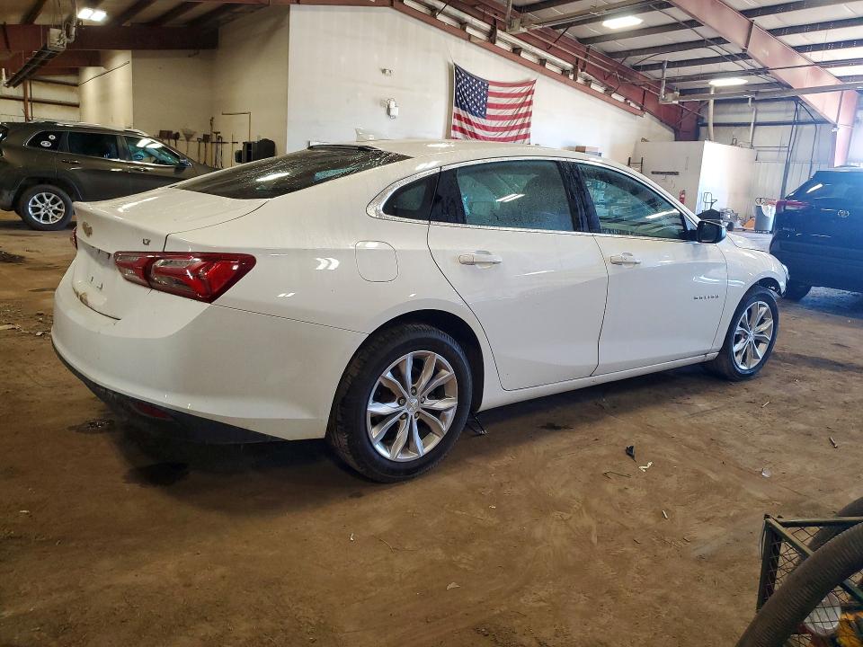 70624996 :رقم المزاد ، 1G1ZD5ST6KF216590 vin ، 2019 Chevrolet Malibu مزاد بيع