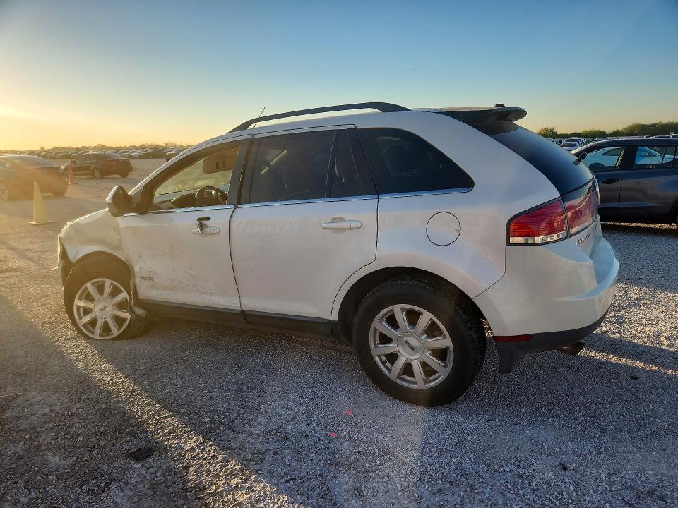 Продажа на аукционе авто 2008 Lincoln Mkx, vin: 2LMDU68C68BJ18975, номер лота: 71764056