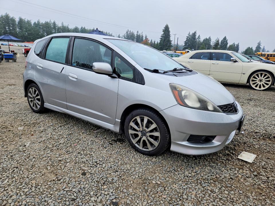 Aukcja sprzedaży 2013 Honda Fit, vin: JHMGE8H56DC027821, numer aukcji: 71593256
