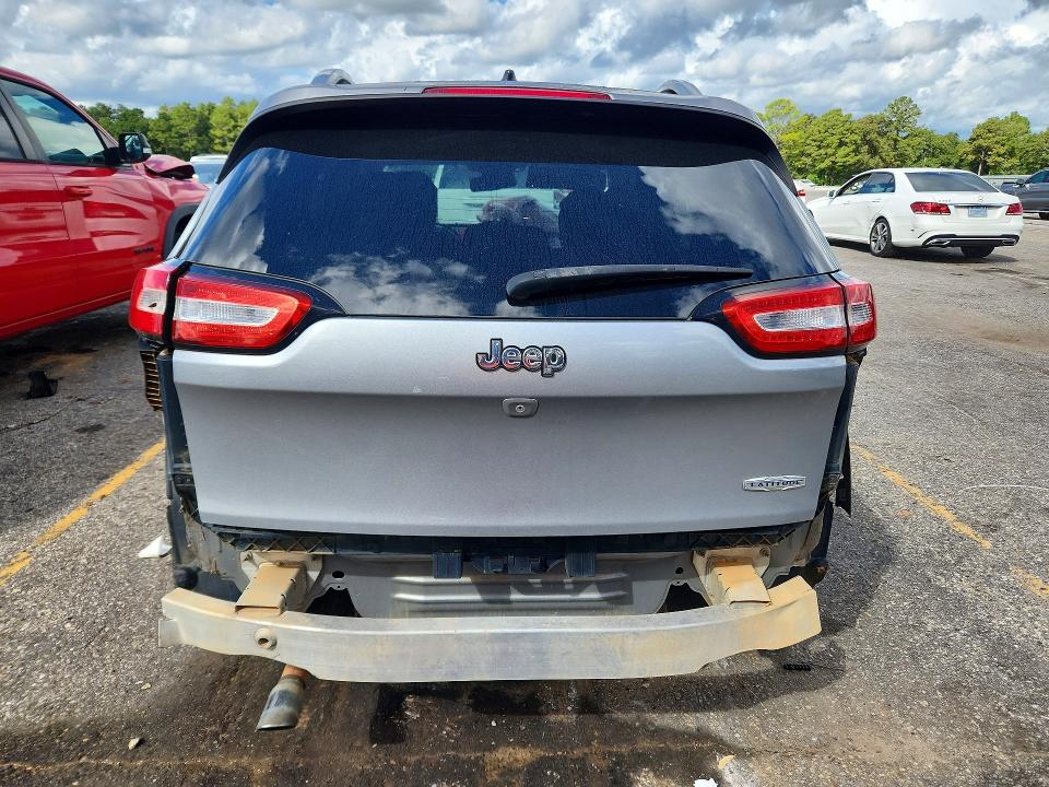 2015 Jeep Cherokee მანქანა იყიდება აუქციონზე, vin: 1C4PJLCB6FW539934, აუქციონის ნომერი: 70843216
