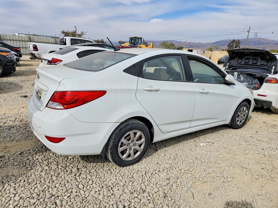 Продаж на аукціоні авто 2013 Hyundai Accent, vin: KMHCT4AE3DU284286, номер лоту: 71106366
