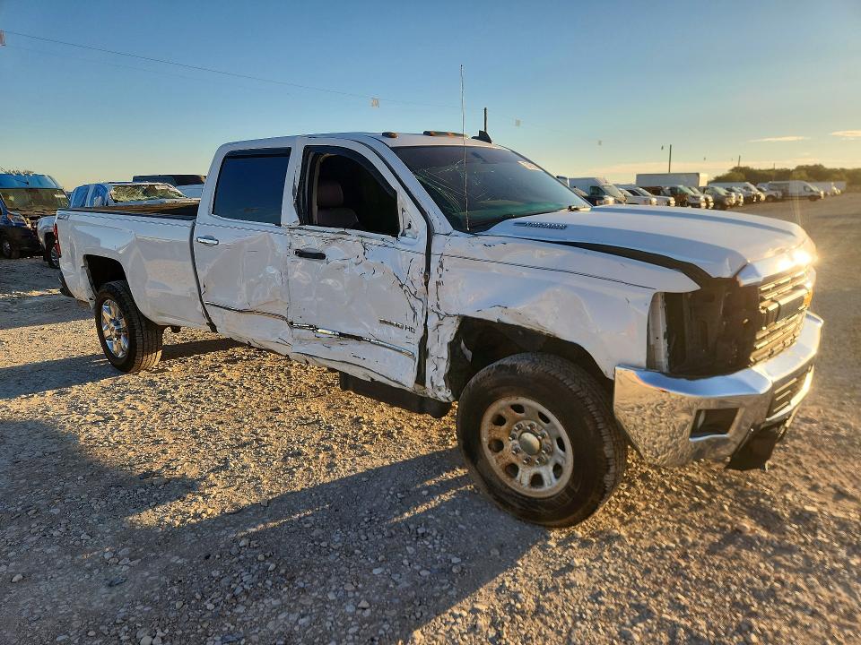 73475086 :رقم المزاد ، 1GC4K0E81FF676246 vin ، 2015 Chevrolet Silverado مزاد بيع