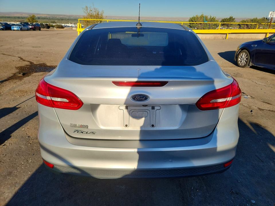 Продаж на аукціоні авто 2017 Ford Focus, vin: 1FADP3E24HL342978, номер лоту: 71221546