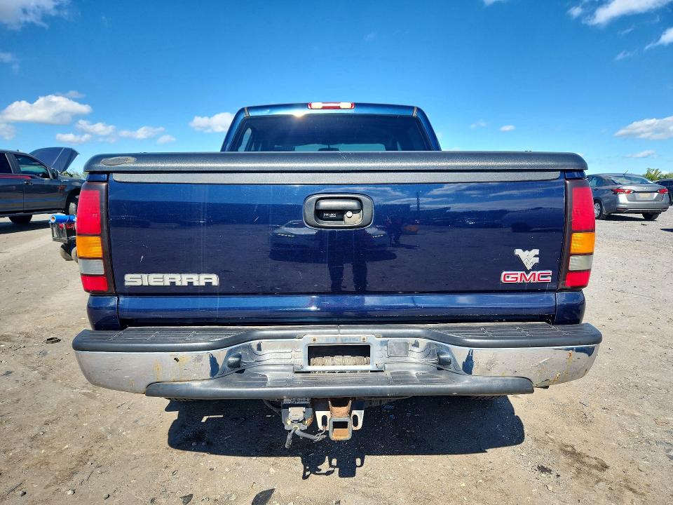 Продажа на аукционе авто 2005 Gmc New Sierra, vin: 2GTEK13T251119885, номер лота: 71243256