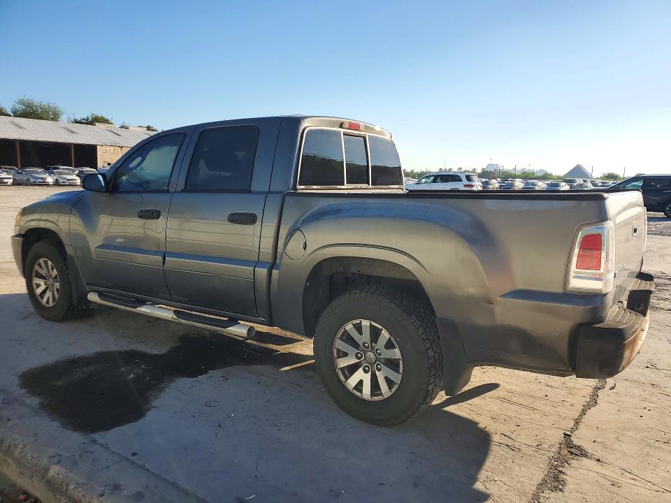 72426176 :رقم المزاد ، 1Z7HC28K67S110680 vin ، 2007 Mitsubishi Raider مزاد بيع