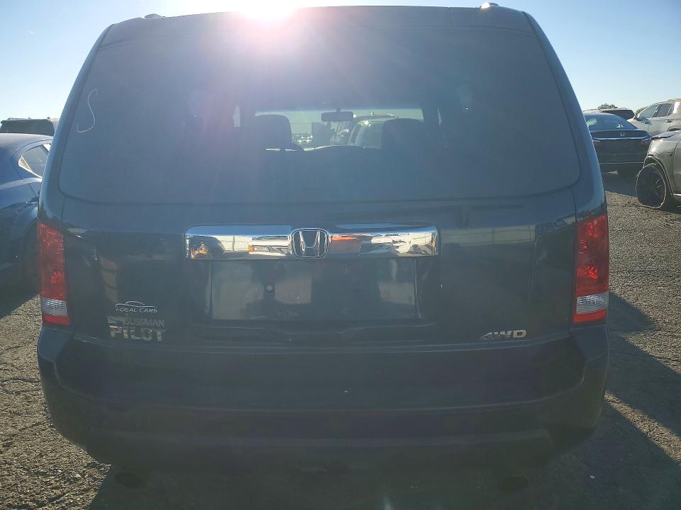 71293356 :رقم المزاد ، 5FNYF4H50BB090036 vin ، 2011 Honda Pilot مزاد بيع