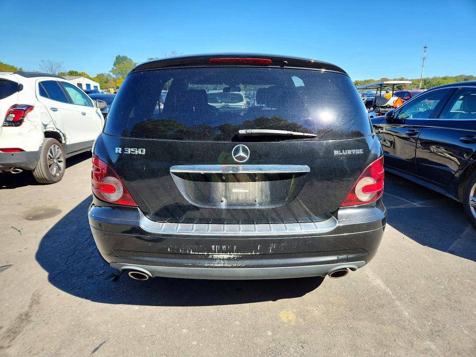 2010 Mercedes-benz R მანქანა იყიდება აუქციონზე, vin: 4JGCB2FBXAA104370, აუქციონის ნომერი: 71795516