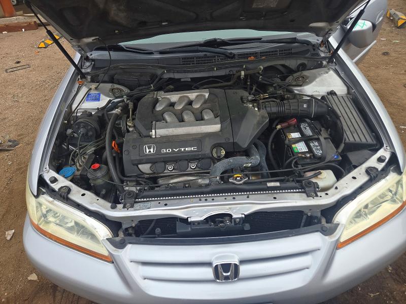 2001 Honda Accord მანქანა იყიდება აუქციონზე, vin: 1HGCG16511A041767, აუქციონის ნომერი: 74105246