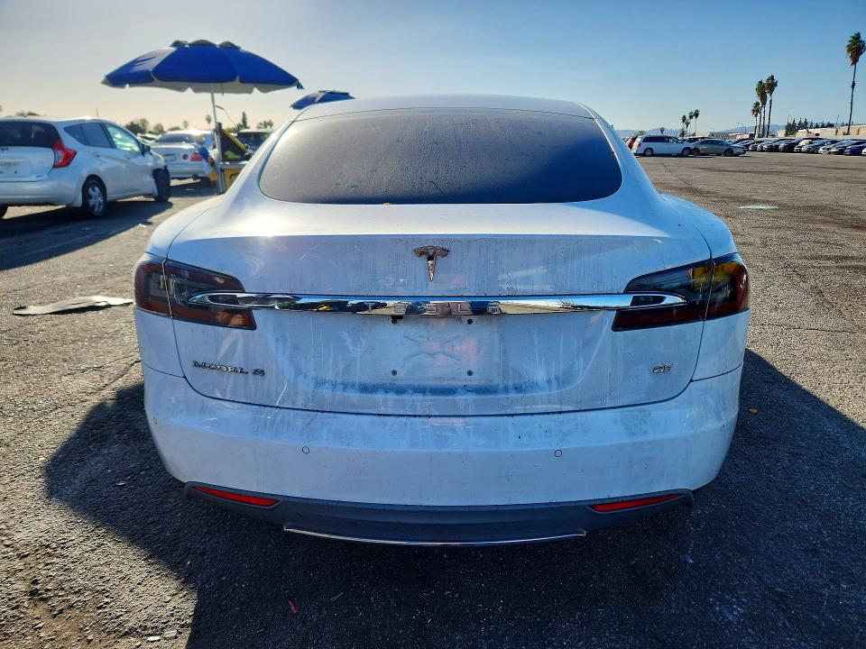 Продажа на аукционе авто 2014 Tesla Model S, vin: 5YJSA1H11EFP48953, номер лота: 72968046