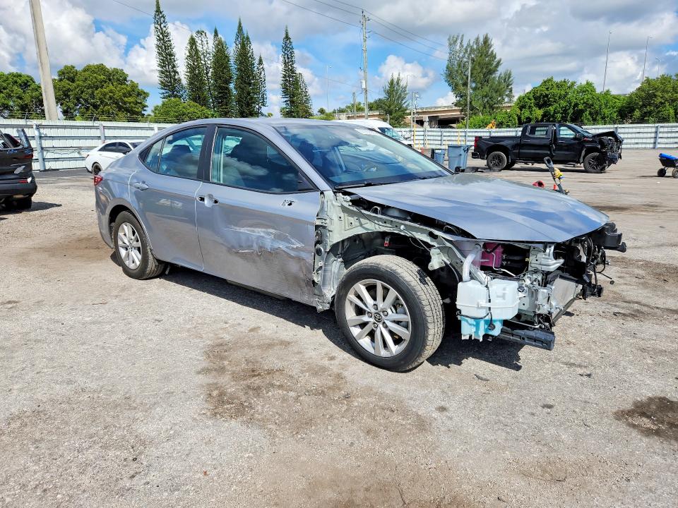 67280526 :رقم المزاد ، 4T1DAACK0SU035517 vin ، 2025 Toyota Camry مزاد بيع