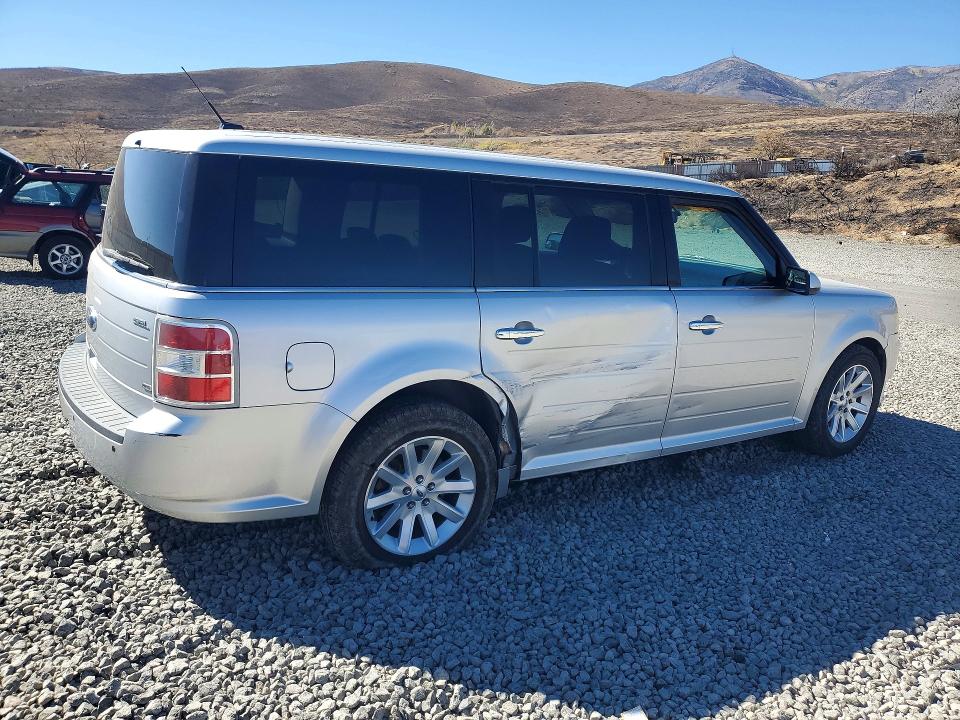 2010 Ford Flex მანქანა იყიდება აუქციონზე, vin: 2FMHK6CC0ABA25286, აუქციონის ნომერი: 70822776
