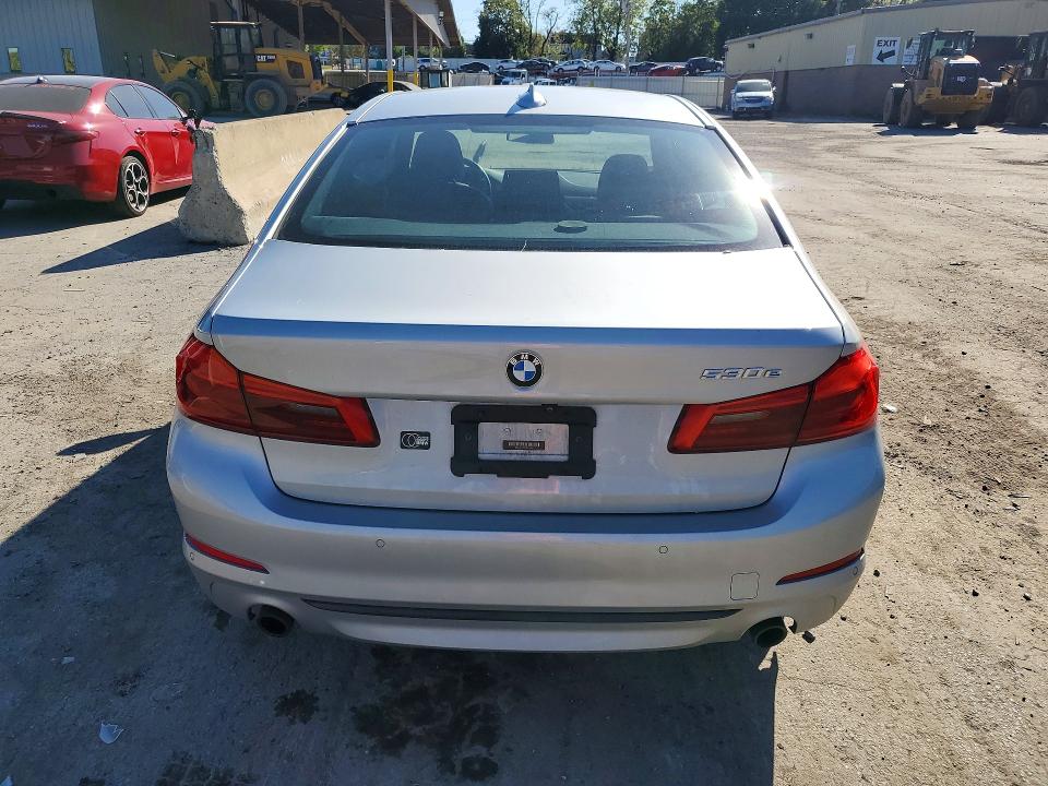 2019 Bmw 530xe მანქანა იყიდება აუქციონზე, vin: WBAJB1C50KB377055, აუქციონის ნომერი: 71934756