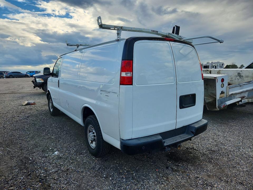 Продаж на аукціоні авто 2022 Chevrolet Express G2500, vin: 1GCWGAFP1N1164794, номер лоту: 69857246