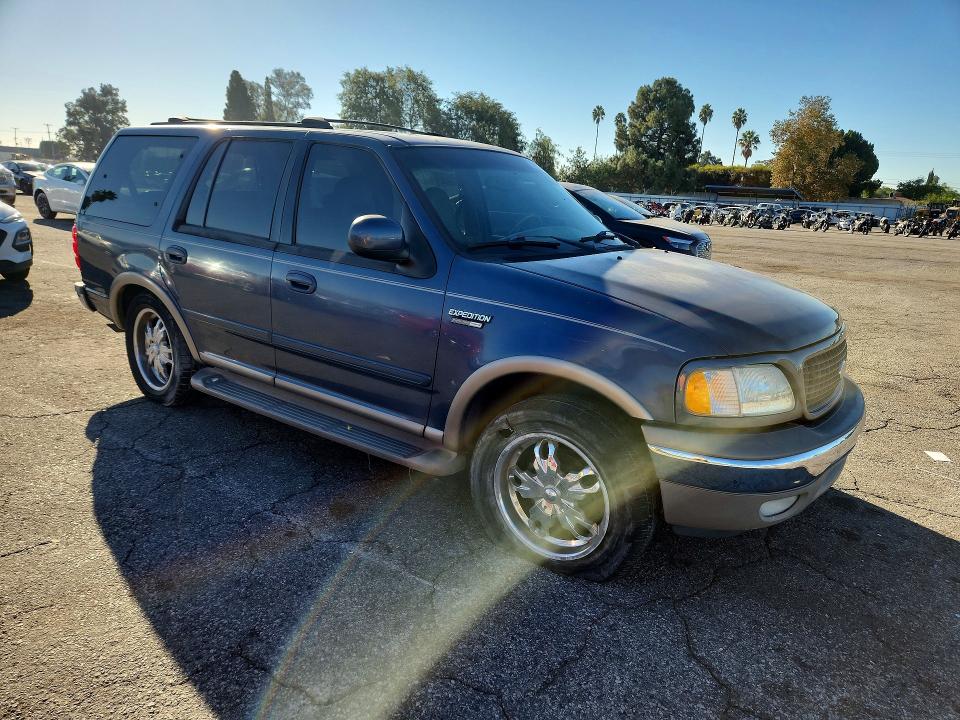 Продажа на аукционе авто 2002 Ford Expedition, vin: 1FMRU17L42LA84936, номер лота: 71464896