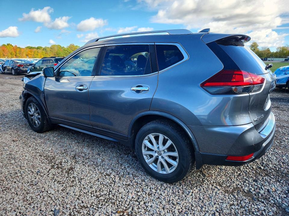 Продаж на аукціоні авто 2018 Nissan Rogue, vin: JN8AT2MV5JW301881, номер лоту: 72023136
