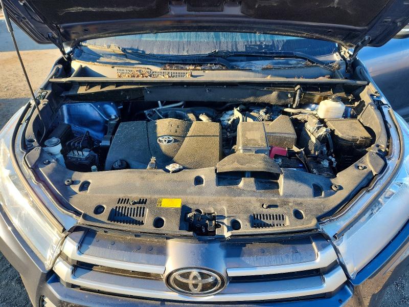 71289976 :رقم المزاد ، 5TDKZRFHXKS329921 vin ، 2019 Toyota Highlander مزاد بيع