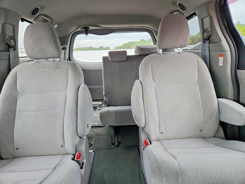 Продаж на аукціоні авто 2016 Toyota Sienna, vin: 5TDJK3DC2GS139767, номер лоту: 70843816