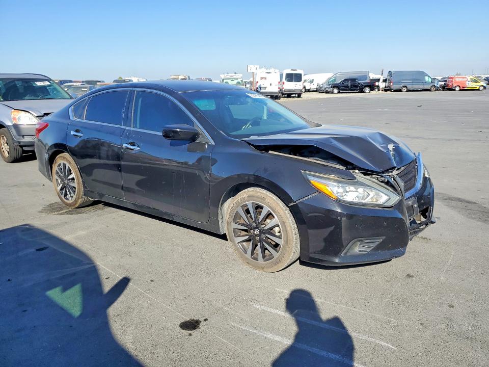 Aukcja sprzedaży 2018 Nissan Altima, vin: 1N4AL3AP3JC207738, numer aukcji: 71244546