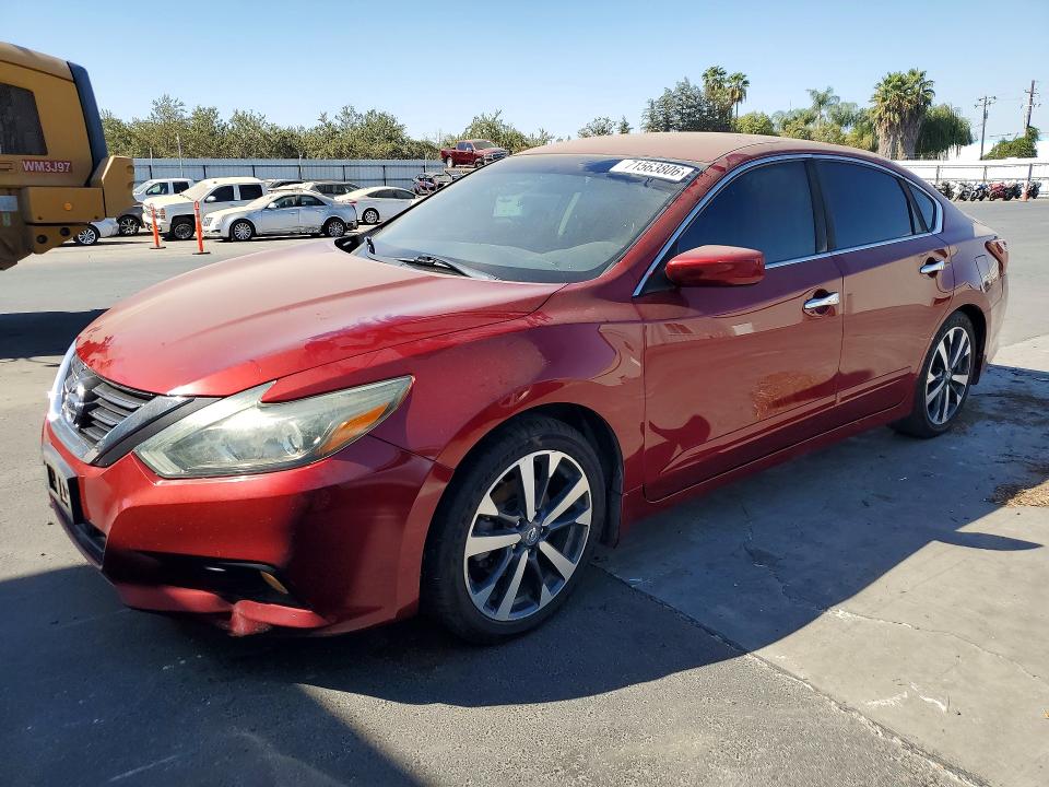Продаж на аукціоні авто 2017 Nissan Altima, vin: 1N4AL3AP1HC283890, номер лоту: 71563806