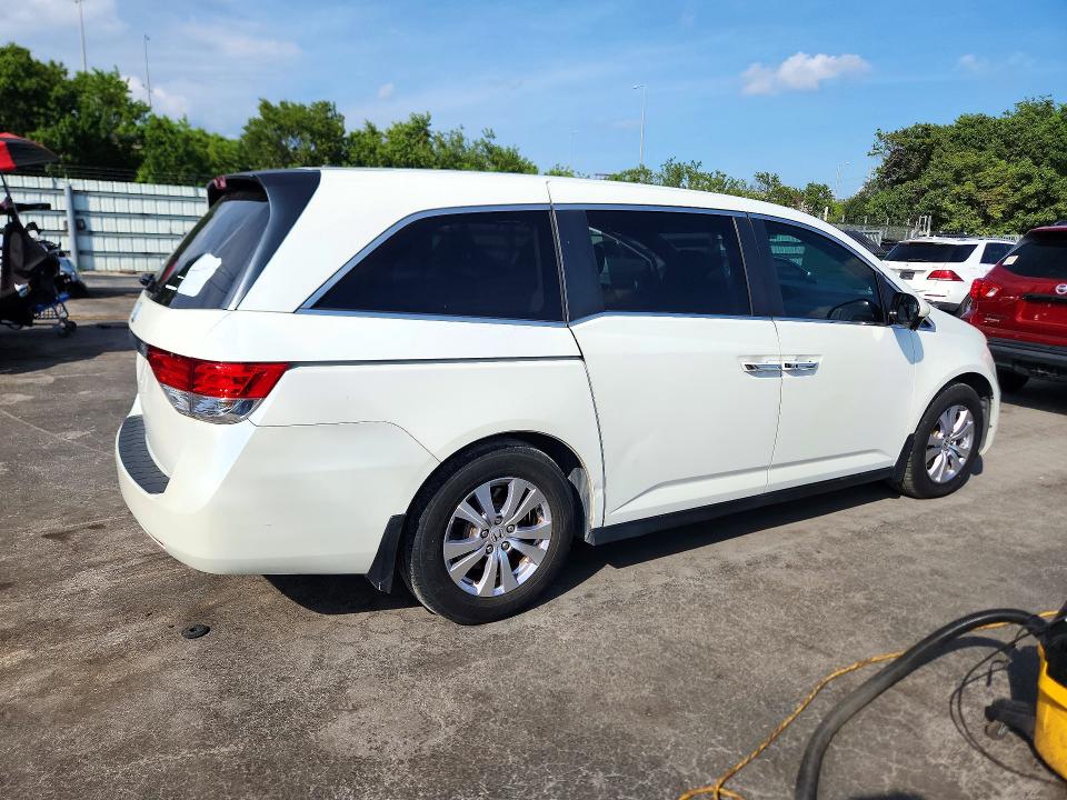 72366846 :رقم المزاد ، 5FNRL5H60GB052521 vin ، 2016 Honda Odyssey مزاد بيع