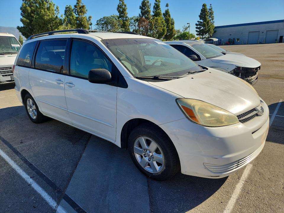 2004 Toyota Sienna მანქანა იყიდება აუქციონზე, vin: 5TDZA23C54S131630, აუქციონის ნომერი: 71501116
