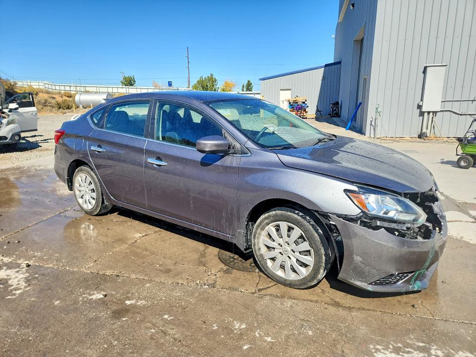2016 Nissan Sentra მანქანა იყიდება აუქციონზე, vin: 3N1AB7APXGY337751, აუქციონის ნომერი: 70836596