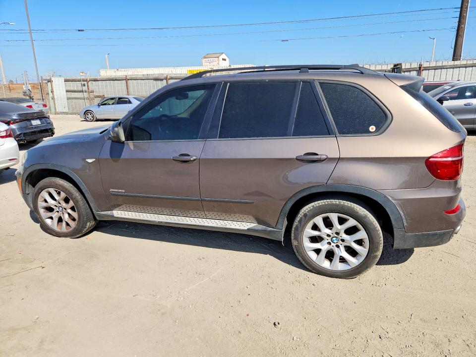 68502386 :رقم المزاد ، 5UXZV4C55BL400563 vin ، 2011 Bmw X5 مزاد بيع