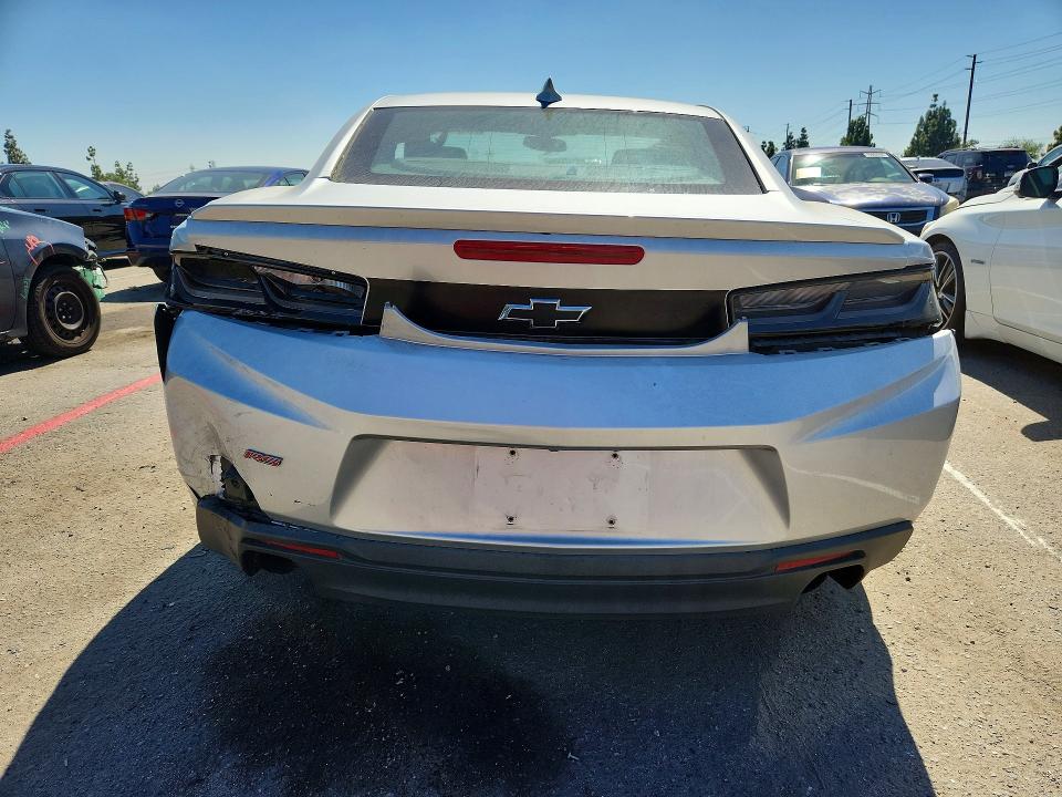 2018 Chevrolet Camaro მანქანა იყიდება აუქციონზე, vin: 1G1FB1RX8J0185726, აუქციონის ნომერი: 71491186